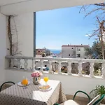 Erceg * Μακάρσκα